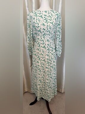 Uniqlo Midi Dress Size Small Green Floral Print EUC